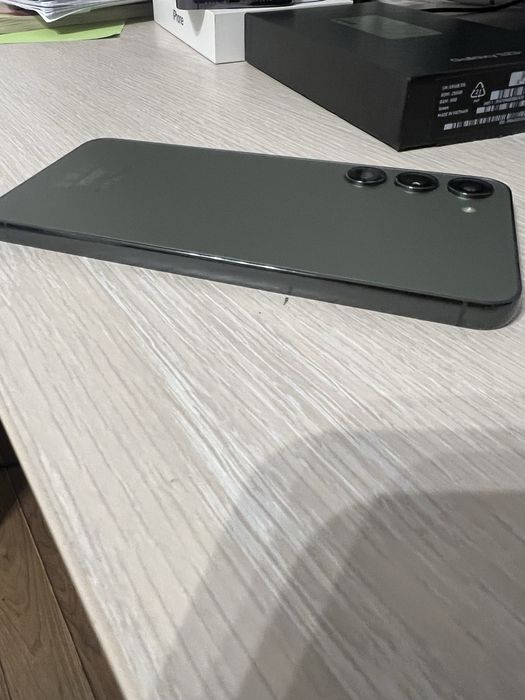Samsung S23+ Plus 256 Gb green neverlocked iiimpecabil