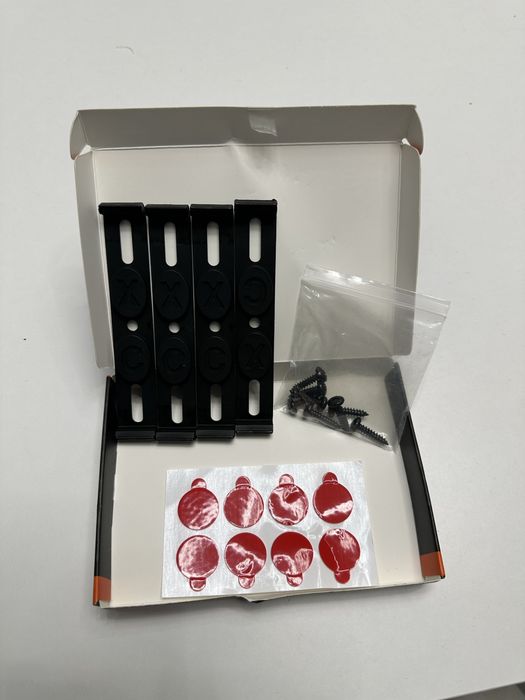 Set suporti numere inmatriculare slim