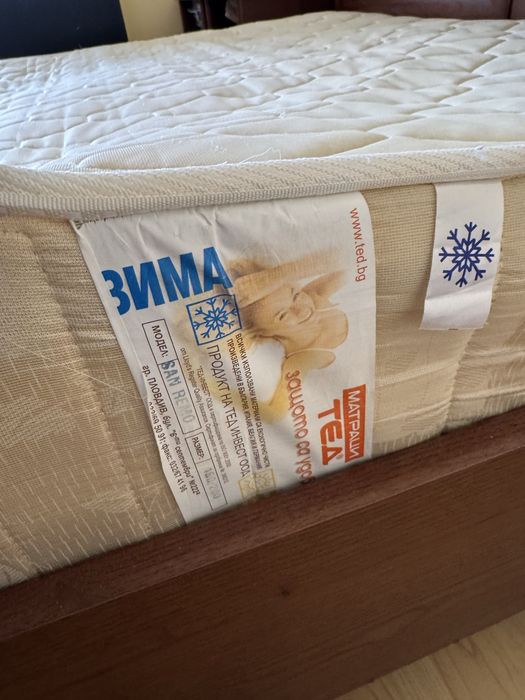 Спален комплект,4-крилен гардероб,легло 160/200,2 нощни шкафчета,скрин