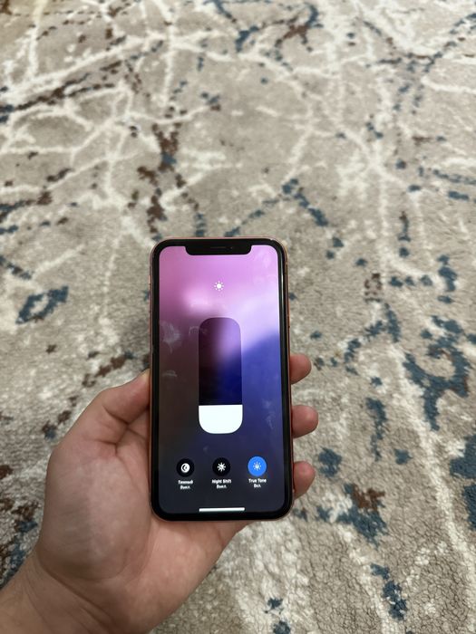iphone xr sotiladi