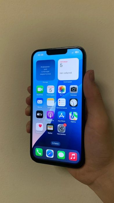 Айфон 13 в хорошем состоянии