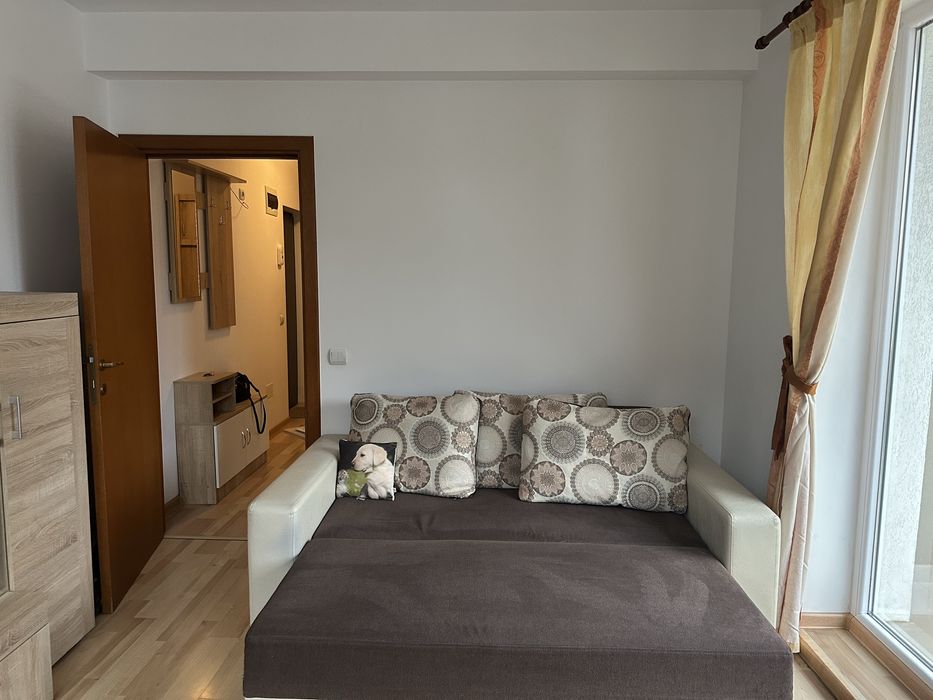 Garsoniera foarte aproape de Coresi Mall de inchiriat