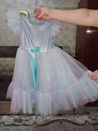 Шикарное бальное платье
