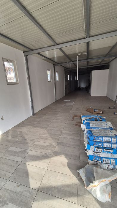 De Inchiriat spatiu comercial stradal 60 MP Calea Vitan
