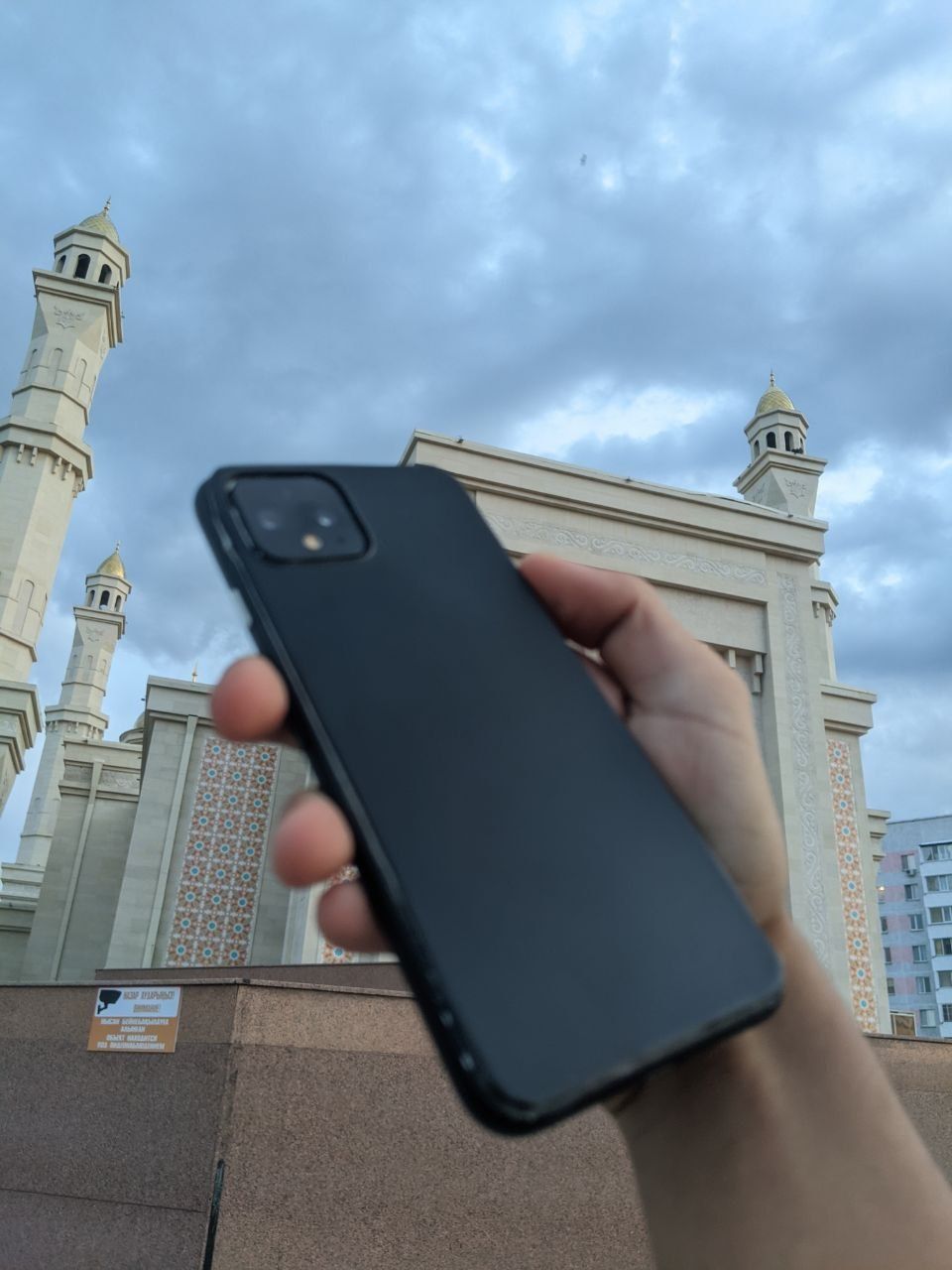 Pixel 4 64/6 gb.