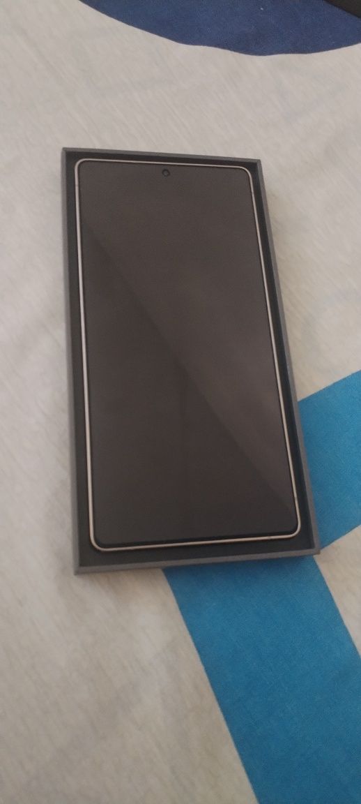 Samsung S25 ultra impecabil