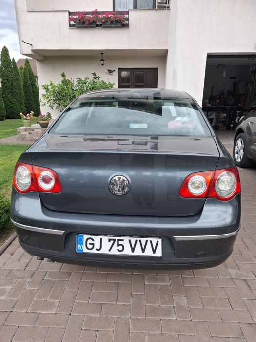 Vând  wolkswagen passat
