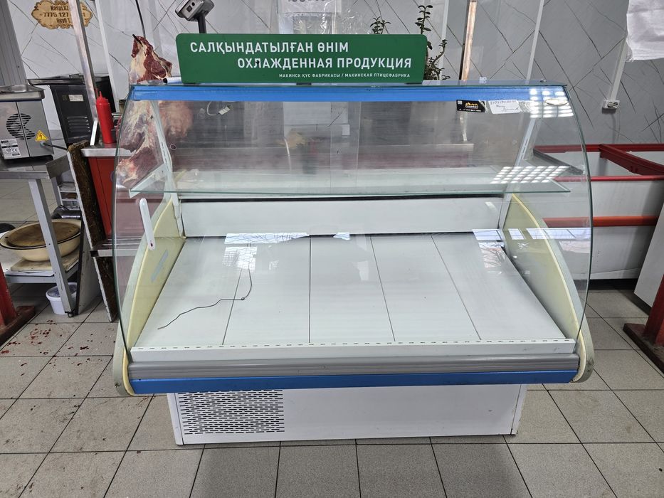 Ветринный холодильник