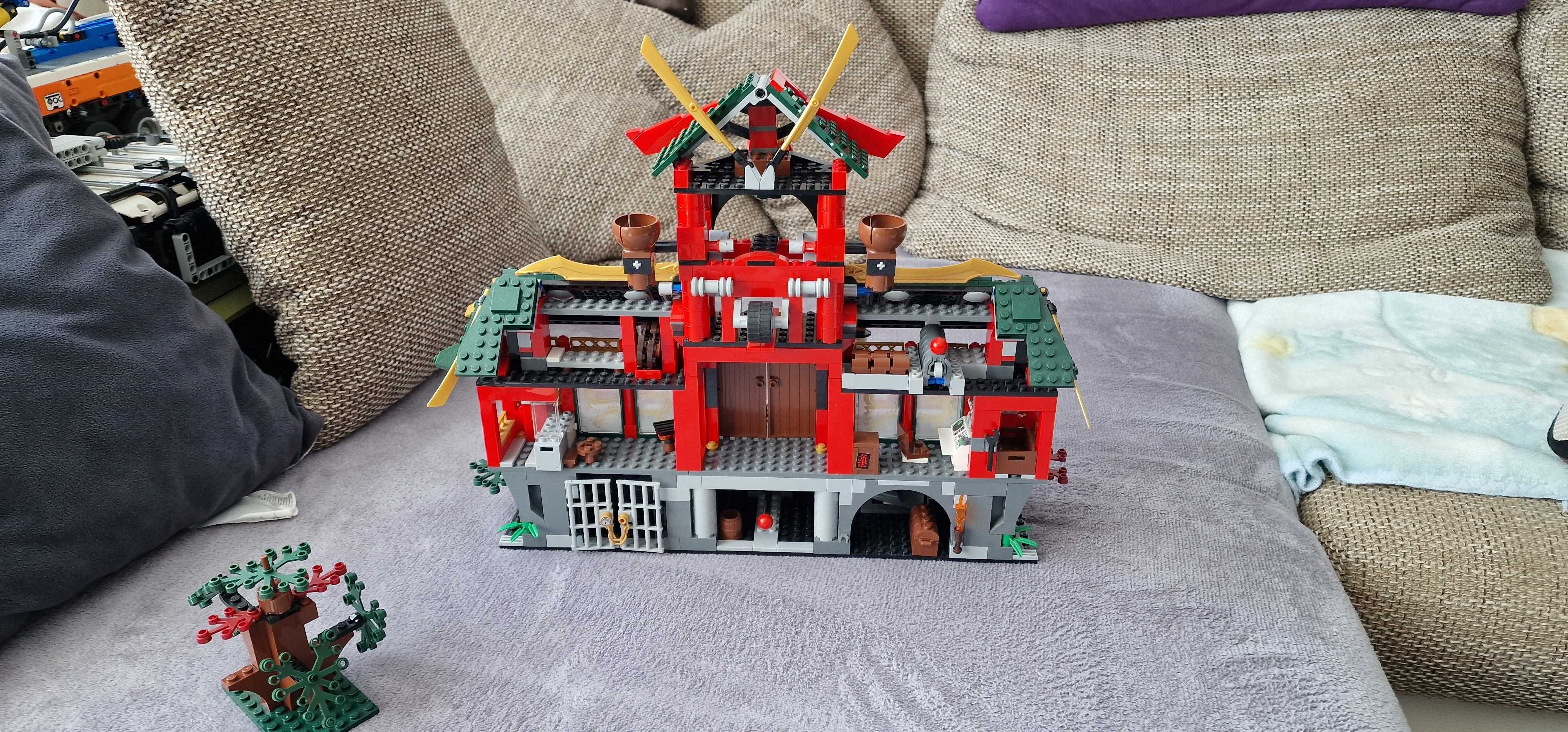 Lego NINJAGO 70728 Battle for Ninjago City