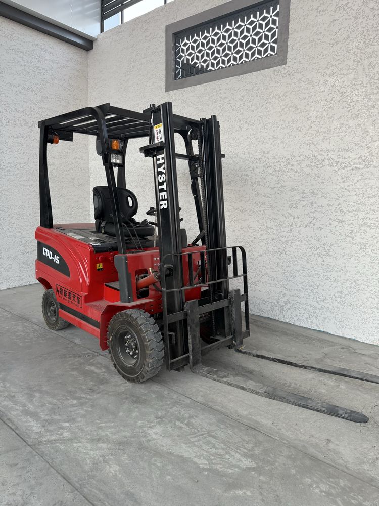 Hyster Погрузчик EV  1.5 тонн 2025