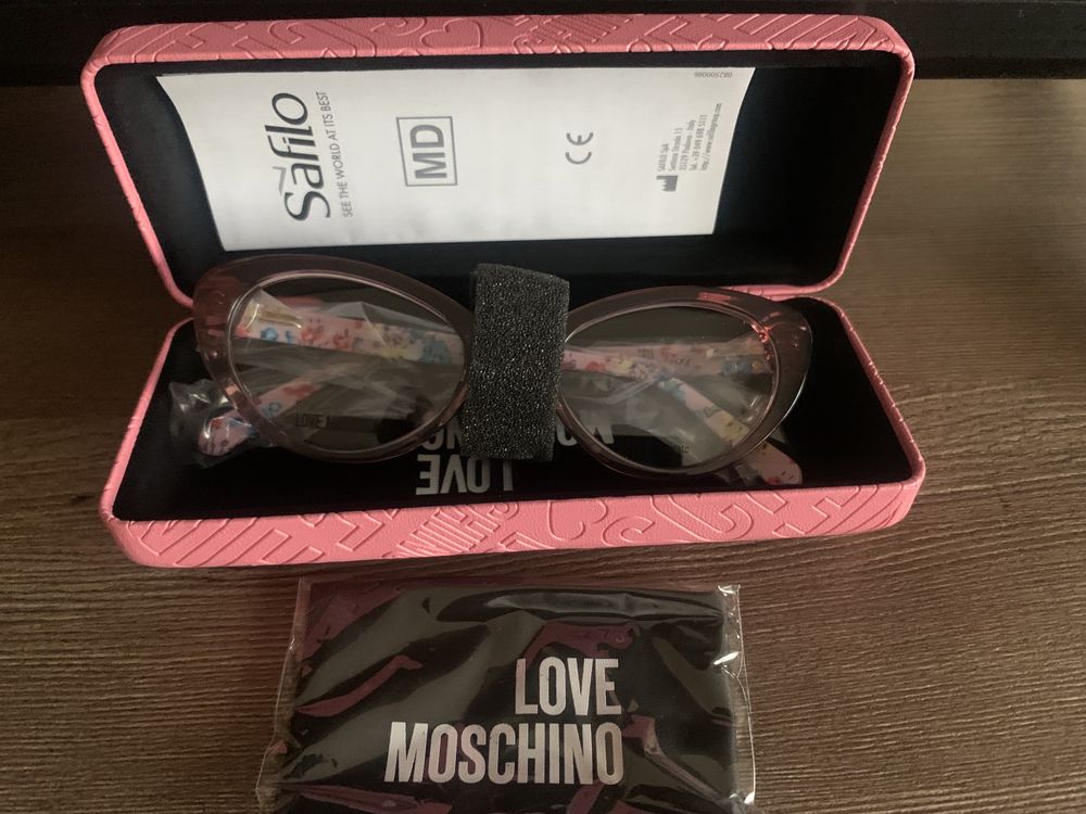 Рамки за очила LOVE MOSCHINO