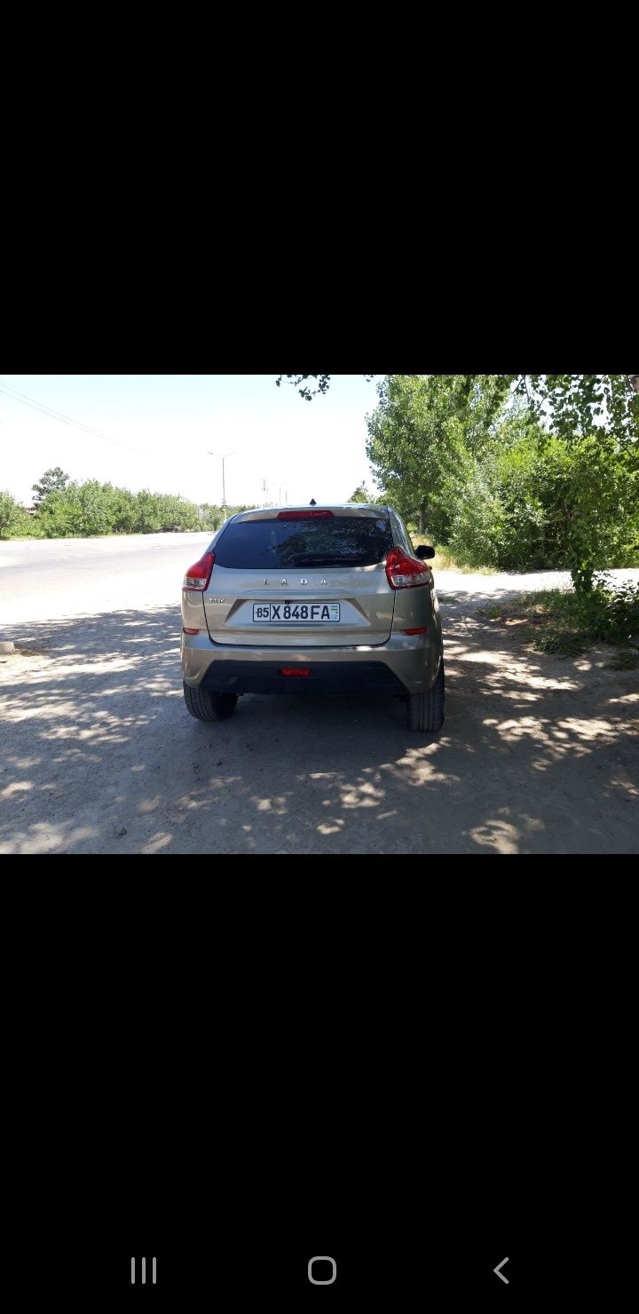 Срочно продаётся автомобиль х рей