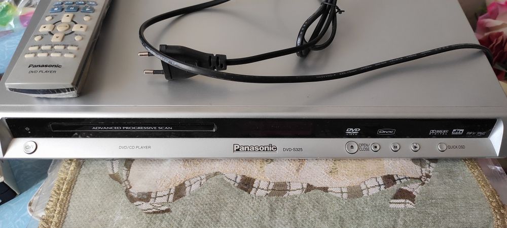DVD плейер фирмы PANASONIC