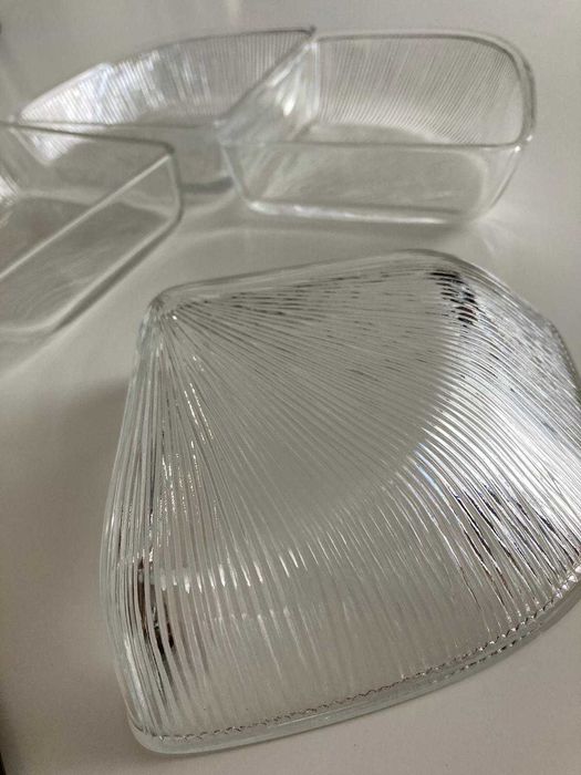 tava servire sos, aperitiv  argintata veche masa gradina terasa  WMF