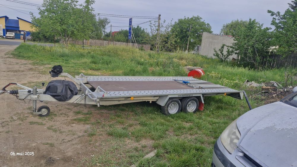 Închiriez platforme auto