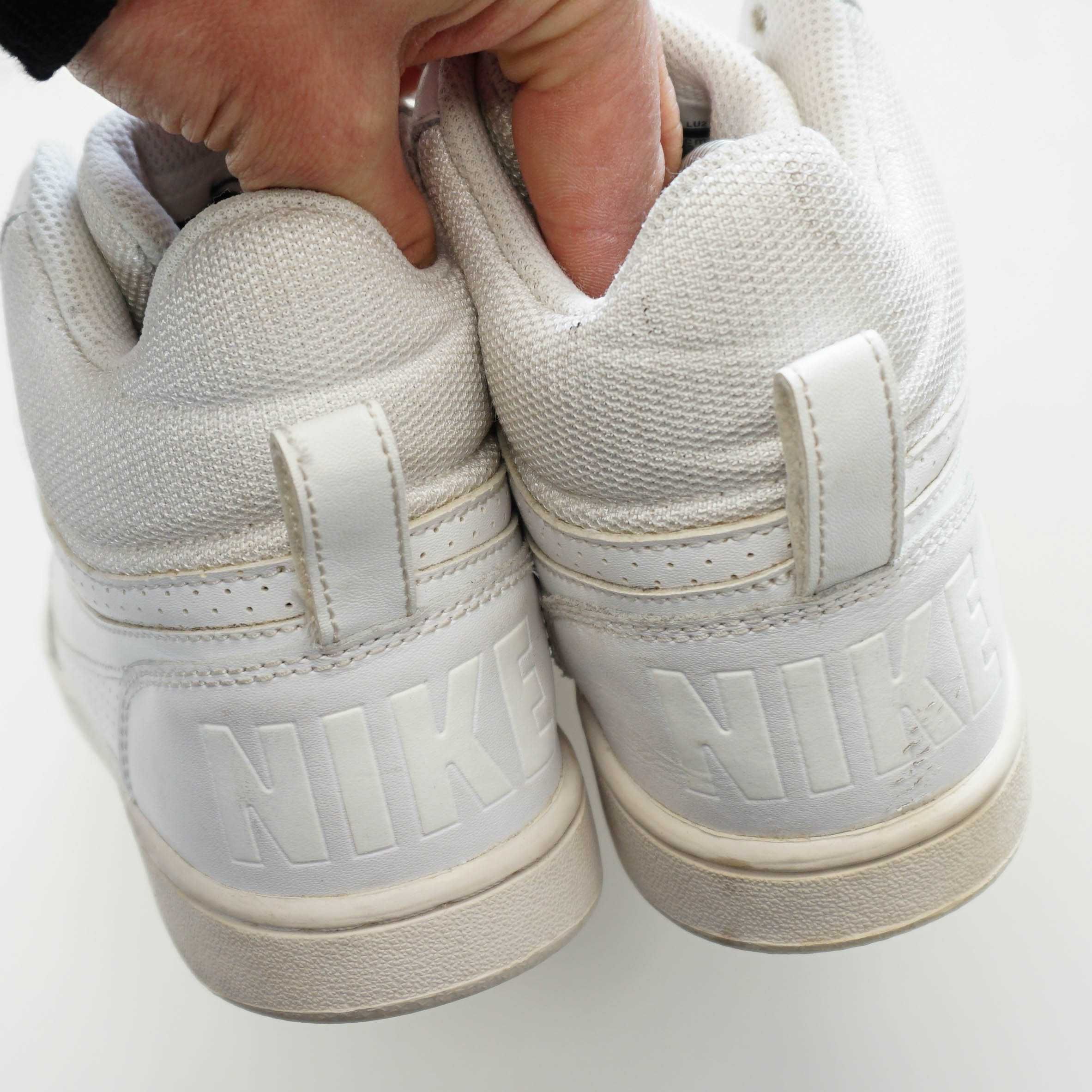 Nike Court Borough Mid оригинални дамски кецове/маратонки - 37.5