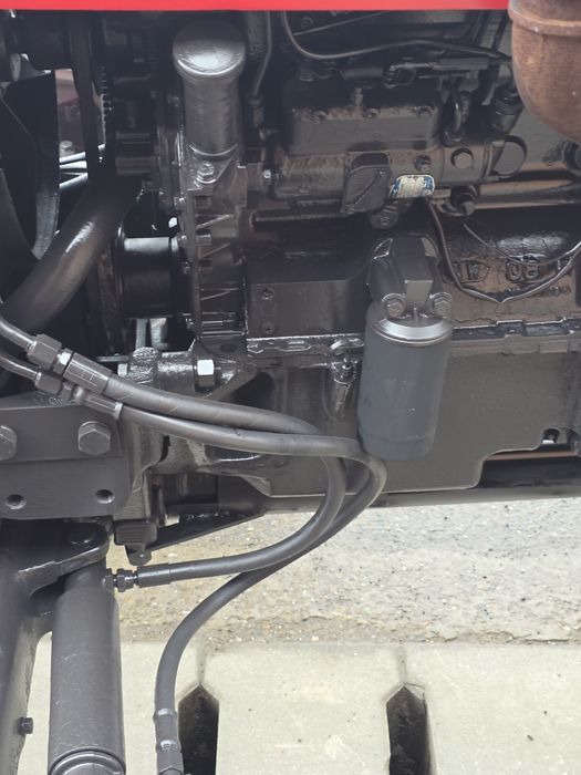 Tractor Massey Ferguson 245 4x4 54 cai Landini 5500,