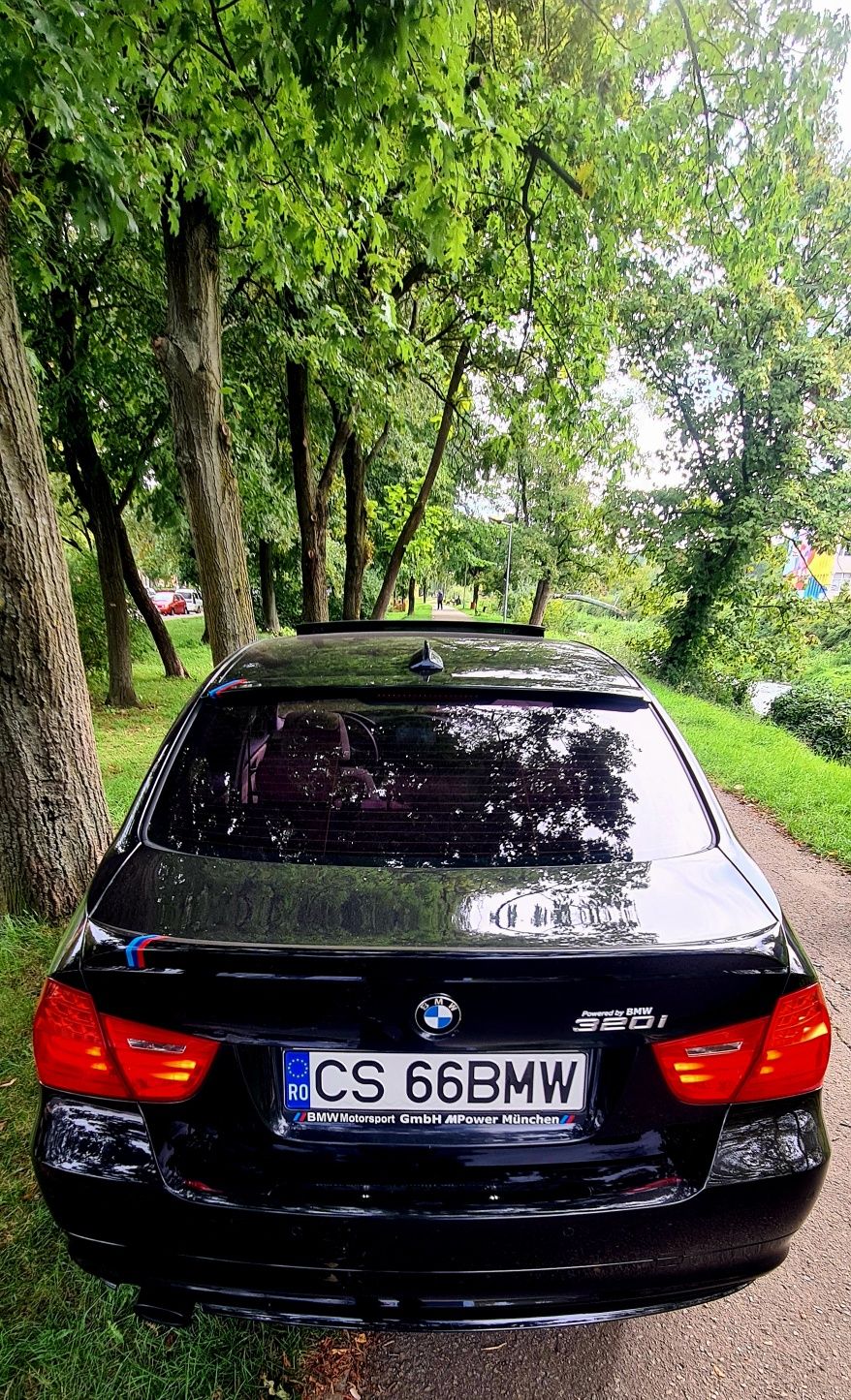 Vând BMW 320i/1995cmc/174ps/2011 facelift
