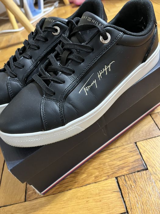 Кожени обувки-Tommy Hilfiger
