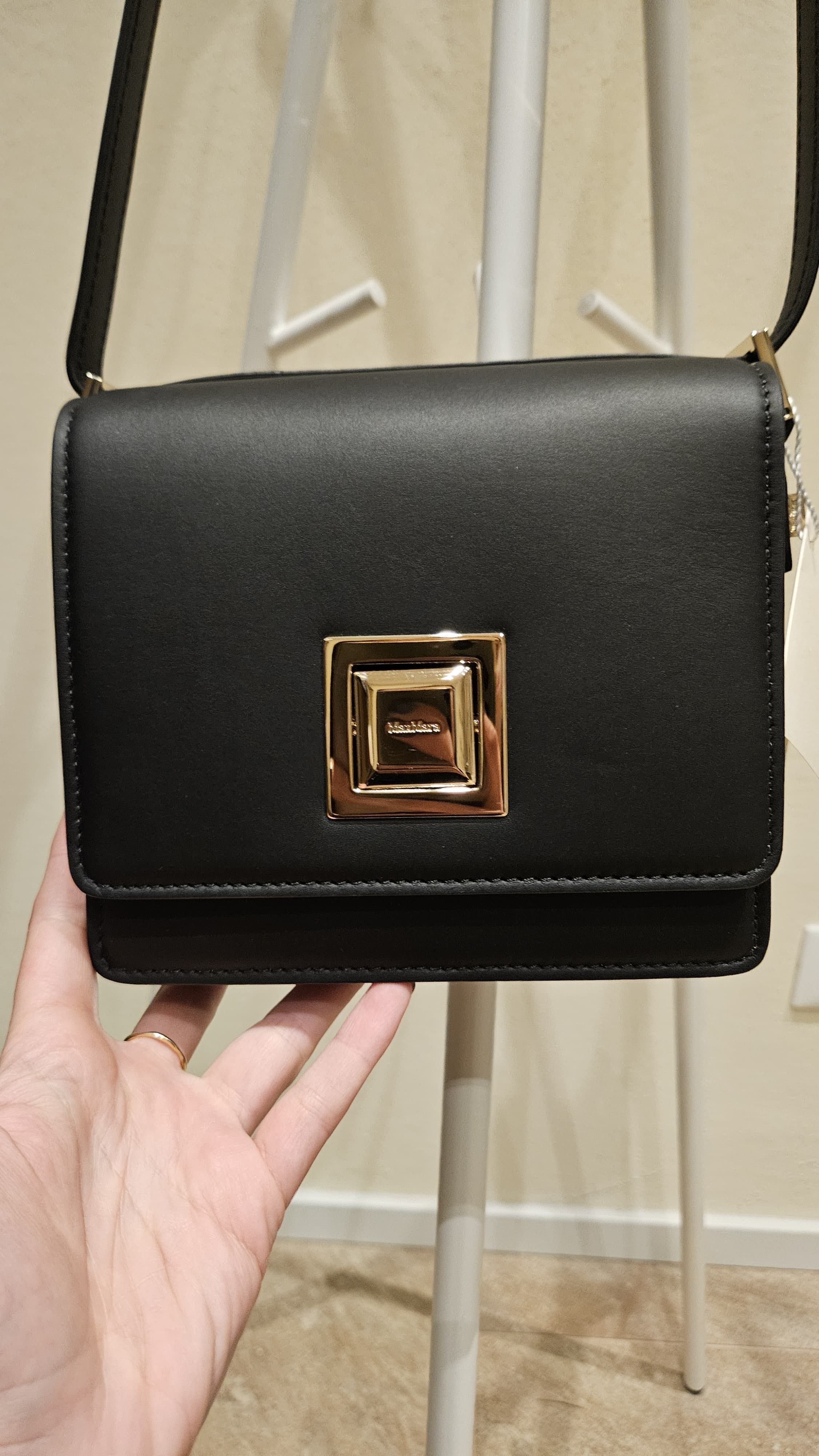 Geanta Max Mara MM de piele, noua, cu eticheta