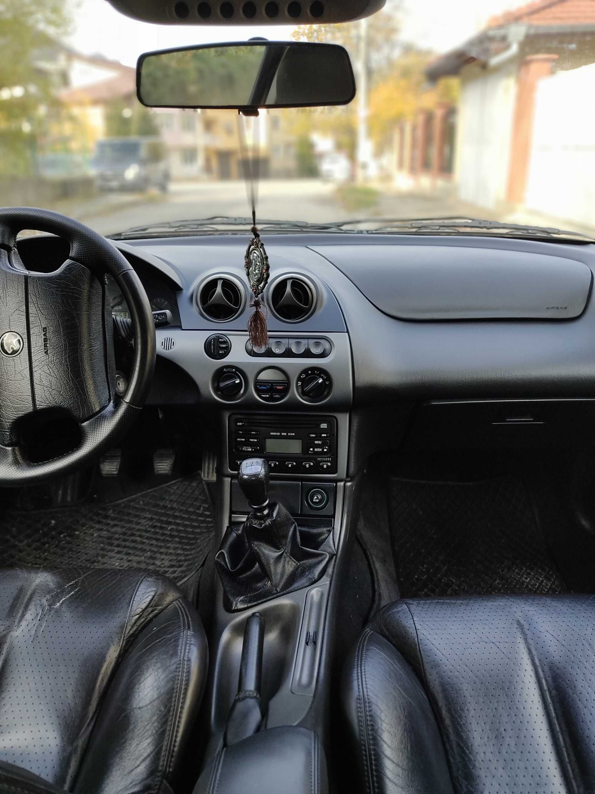 Ford Cougar - 2001 година - напълно обслужен - газов инжекцион