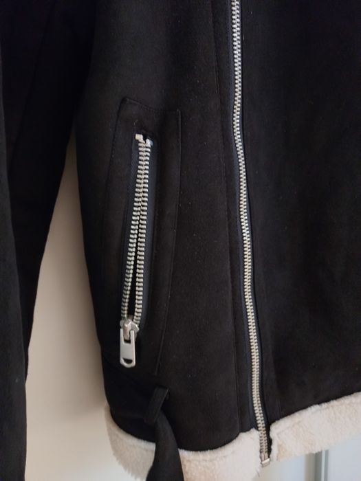 Geacă imblanita Bershka