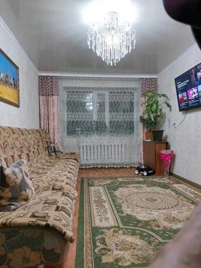 Продается 3-х комн, район  Кирзавод 3-4