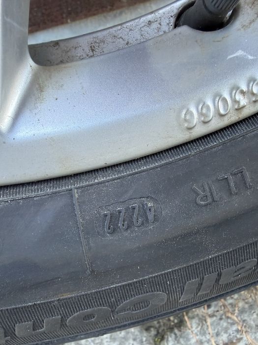 Vând set jante VW ID.4