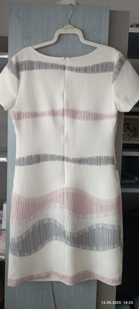 Rochie noua Mărimea 44