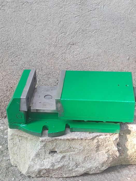 Menghină pentru  freză 160 mm