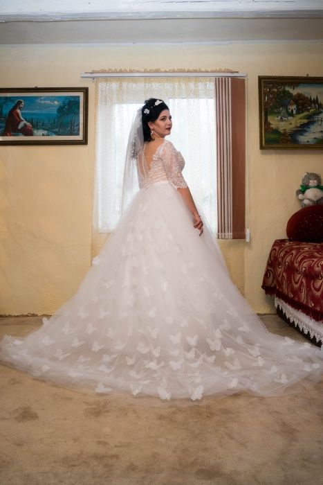 Rochie de Mireasa Superba (marimea 42-44)