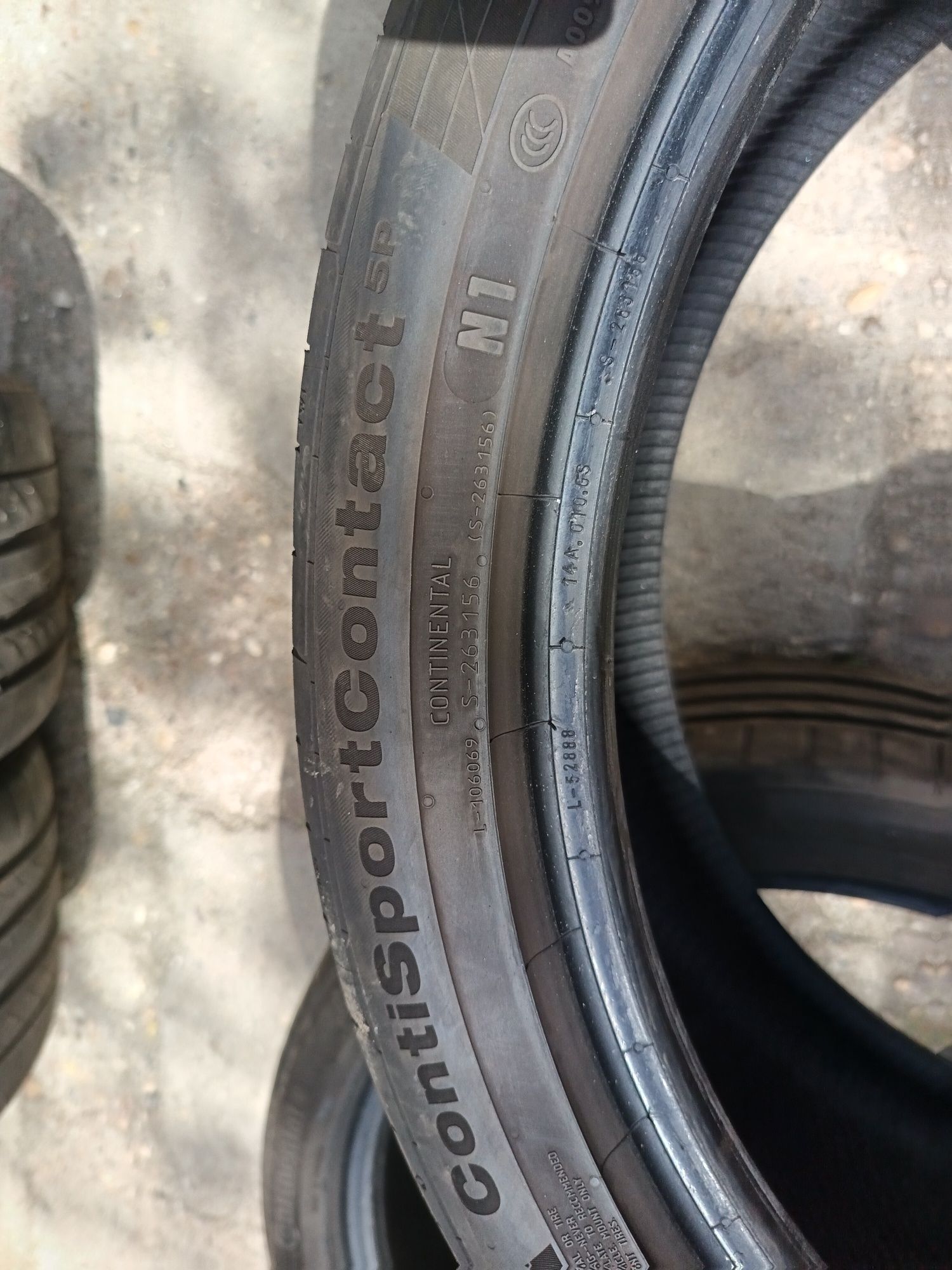 Anvelope vara 275 35 21 continental 2022 5-5.7mm