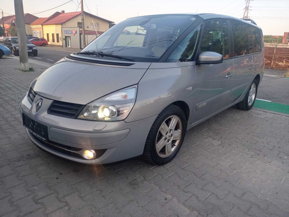 Renault Grand Espace. AUTOMATA. Initiale Paris / 2.0Dci 173 cp