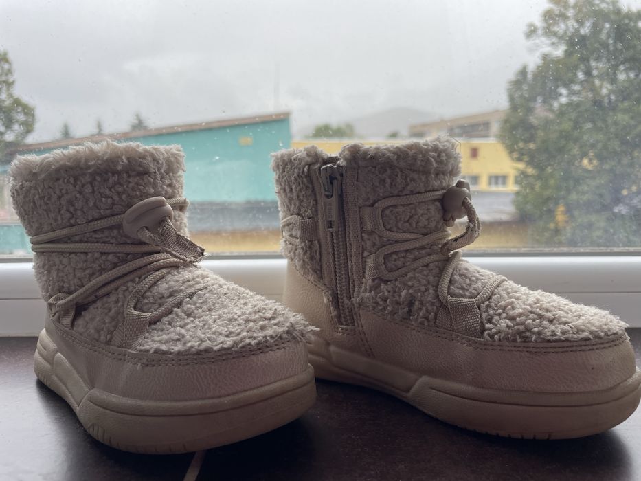 Боти Zara и НМ 24 номер Гумени ботушки LCW 23 номер