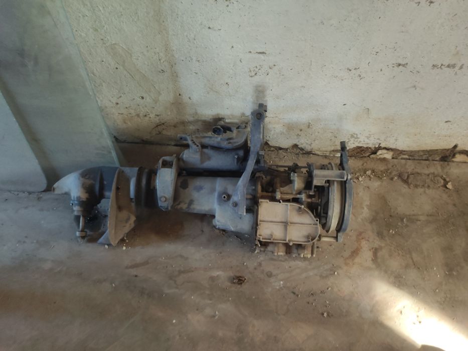 Лодочный Мотор .