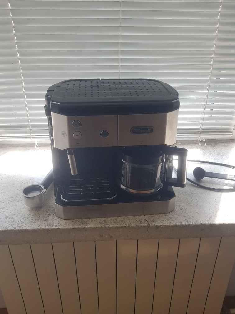 Кафемашина DeLonghi