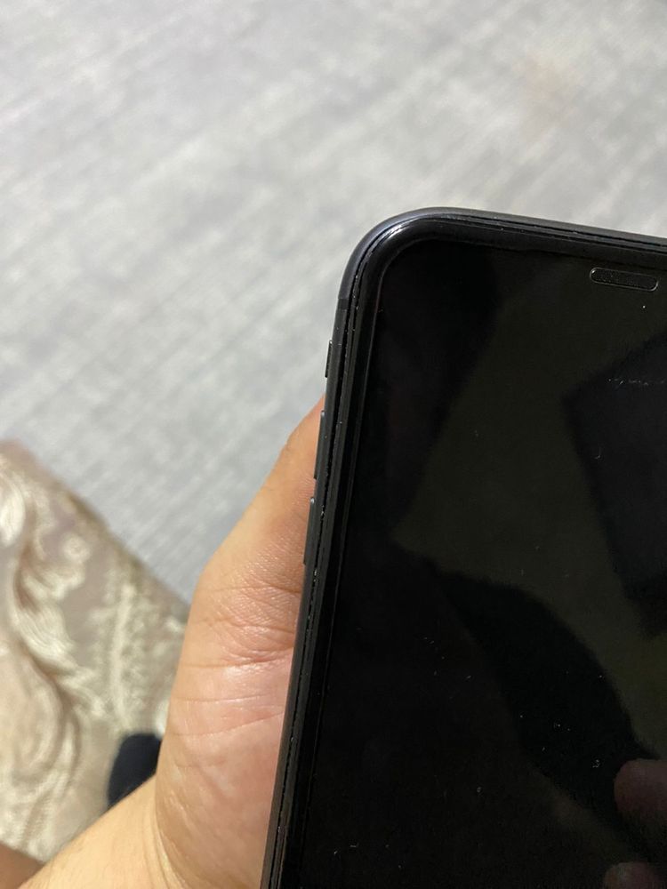 Iphone 11 black 128gb Срочно