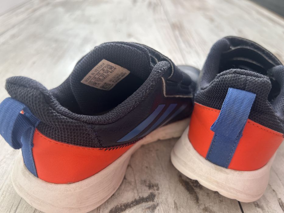 Детски каратонки Adidas, номер 31