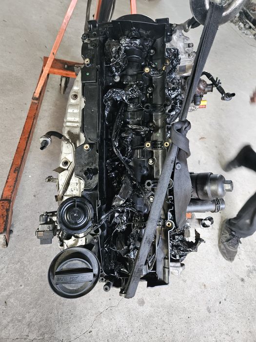 Vând motor BMW N57D30A