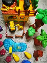 Конструктор тип Lego, ферма, езеро, чадърче с цветя