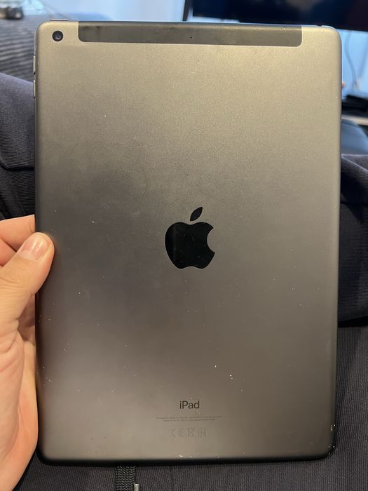 Ipad 9 256 GB cu SIM pentru piese