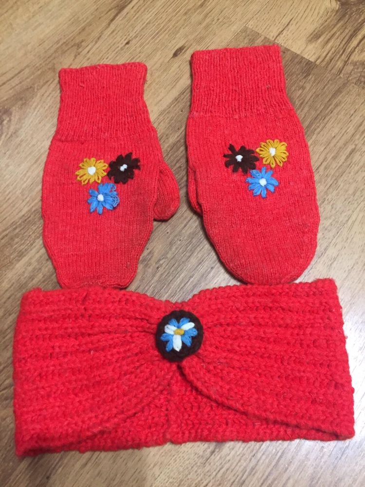 Зимни шапки, шалове и пуловери