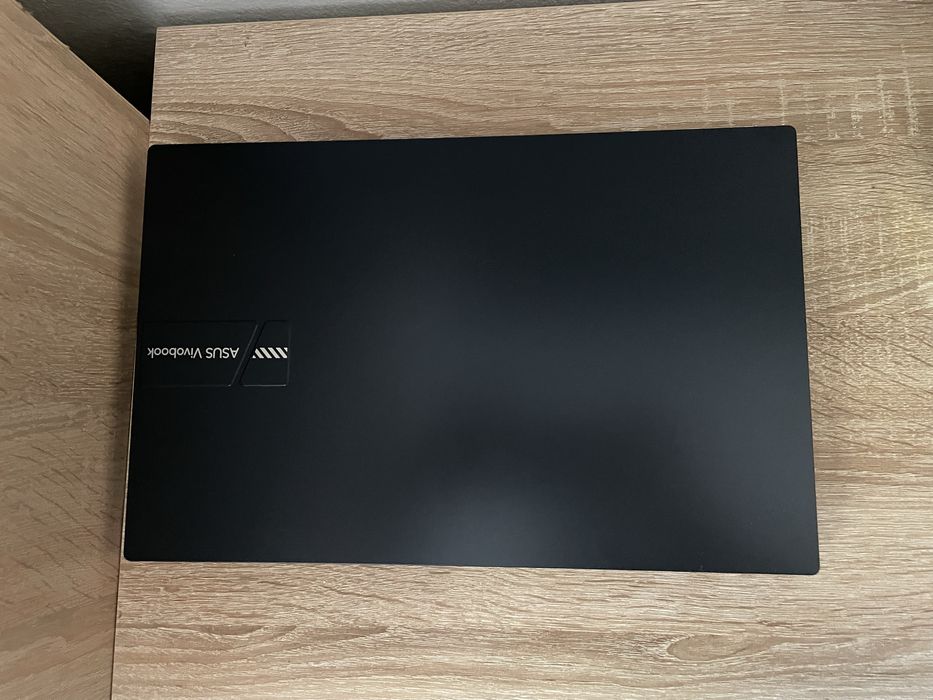 Vand Laptop Asus Vivobook