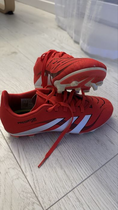 Ghete fotbal adidas predator copii