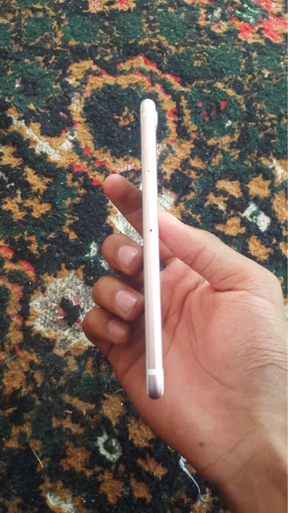 Iphone 7 yomkst radnoy 87%