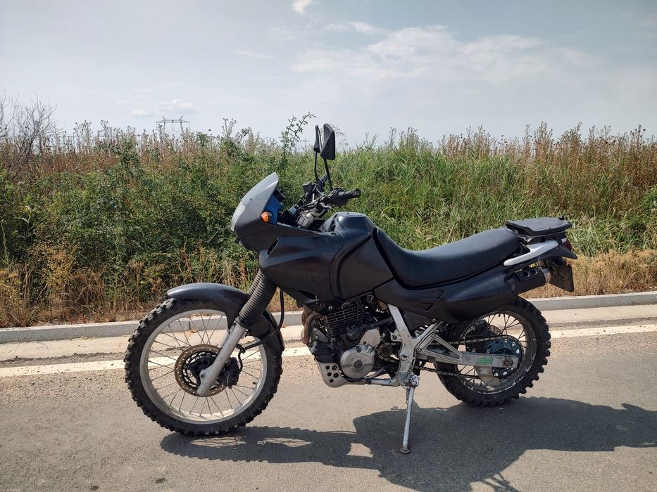 Honda NX 650 Dominator