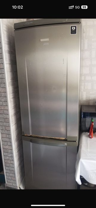 Продам холодильник