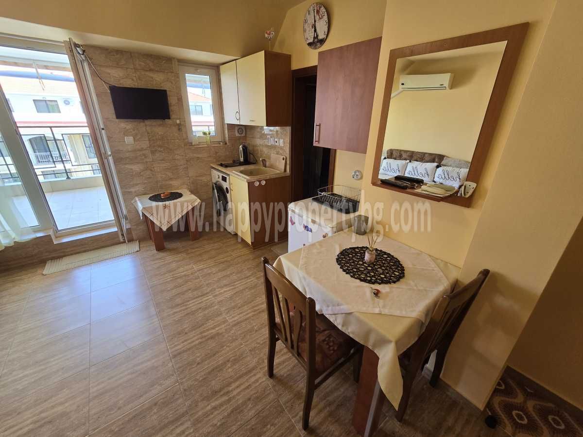 Продава се Едностаен апартамент в к.к. Слънчев бряг - 36 кв.м за 1167 €/кв.м - Снимка #2