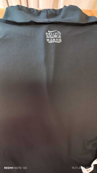 Дамски спортен екип Nike