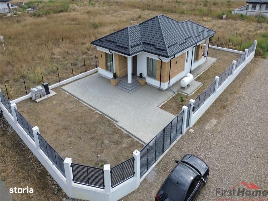 Casa de vanzare , in cartier nou Focsani Nord - Petresti -